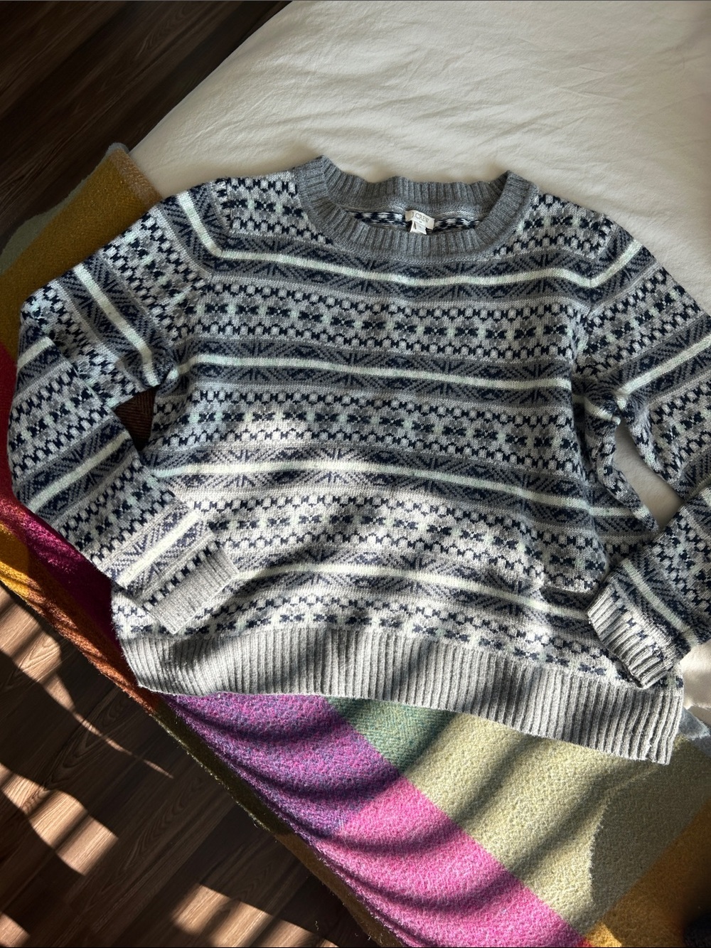 J CREW Classic Fair Isle Crewneck Sweater Size Medium - Gray & Mint